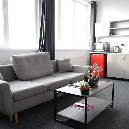 Luana Airport Apartments #9 Otopeni Εξωτερικό φωτογραφία