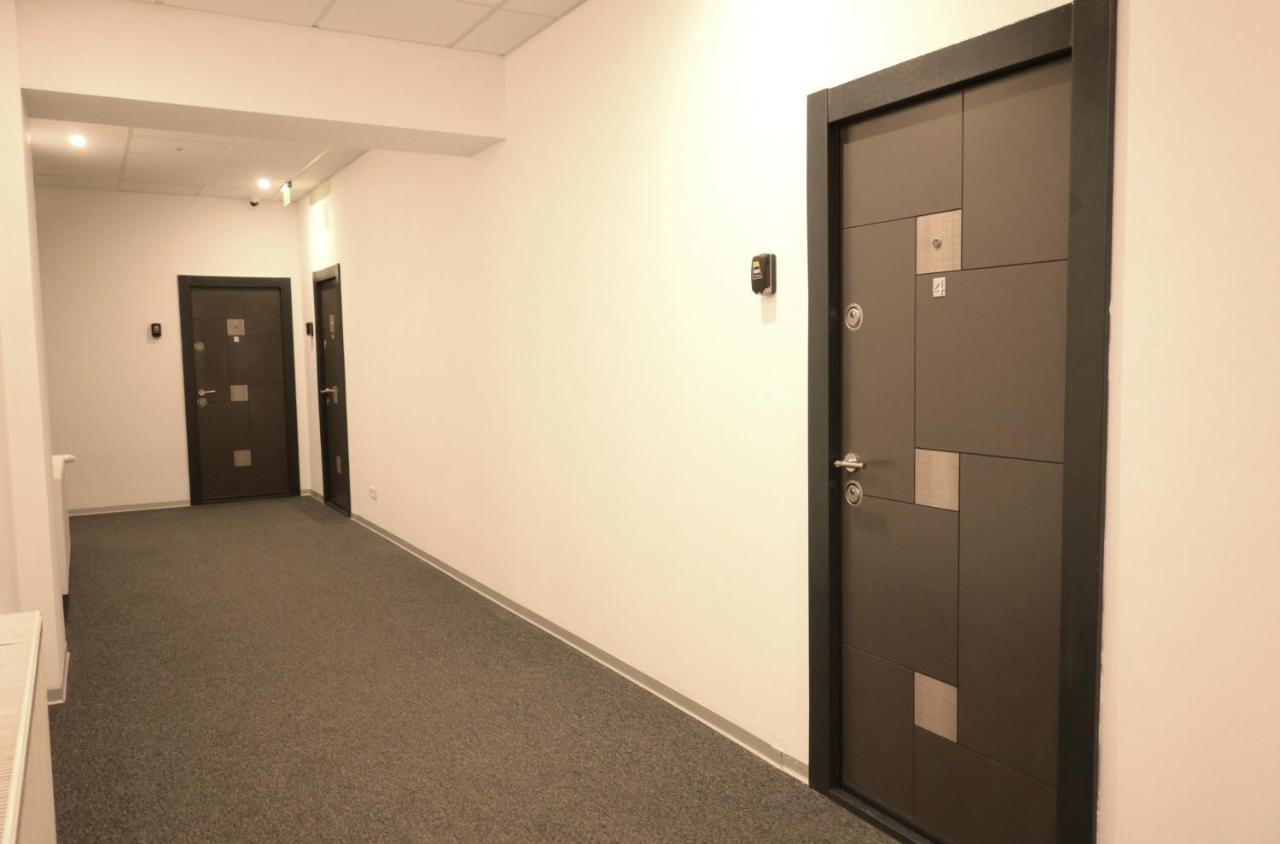 Luana Airport Apartments #9 Otopeni Εξωτερικό φωτογραφία